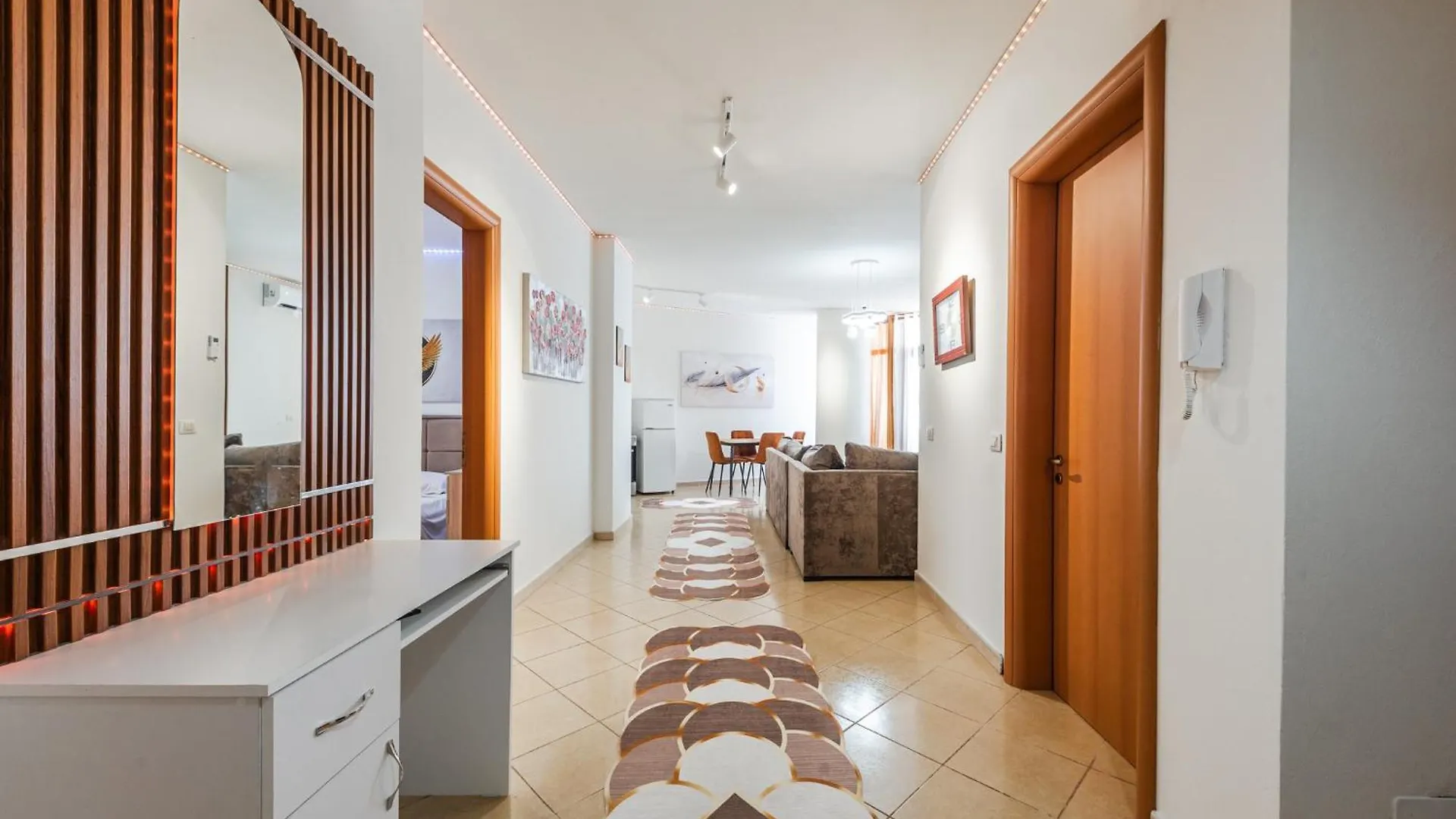 Soleil 2 Bedrom Apartment Durrës Albanië