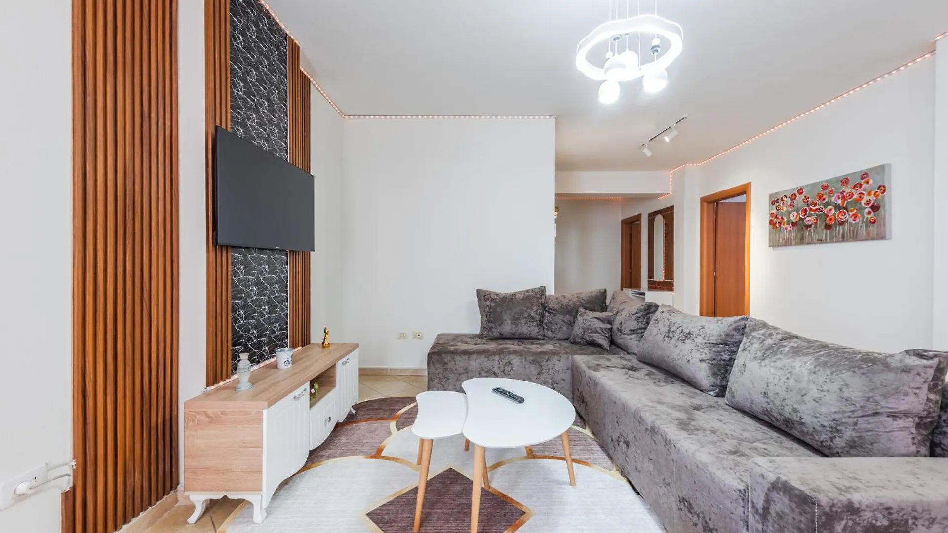 Soleil 2 Bedrom Apartment Durrës